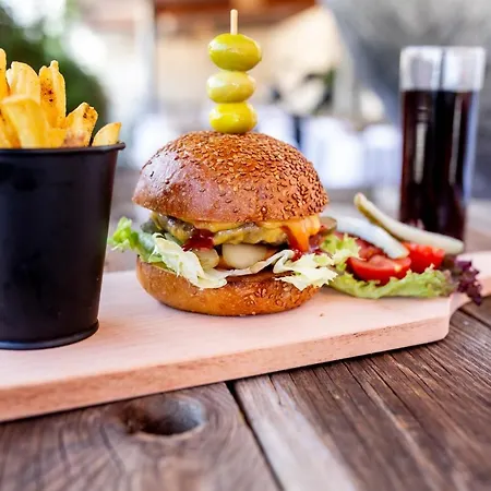 Lavin & Denizli (Denizli)