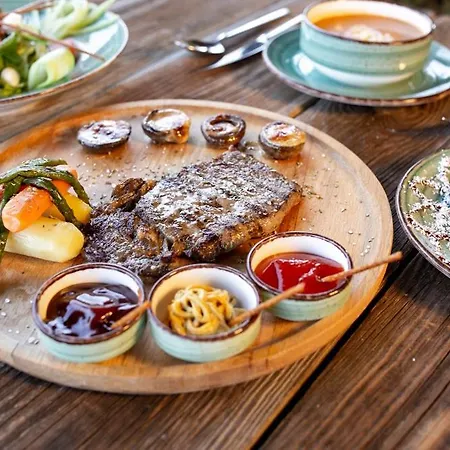 Lavin & 4* دنيزلي