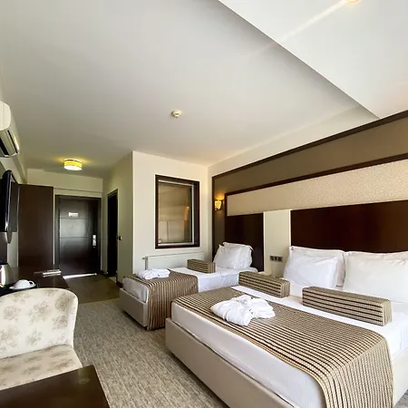 Lavin & 4* دنيزلي