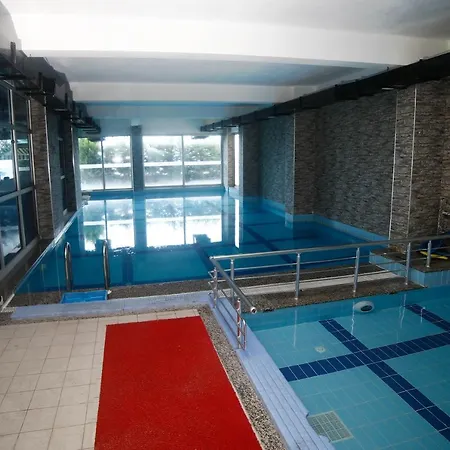 Lavin & Ντενιζλί