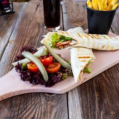 Lavin & 4* Ντενιζλί