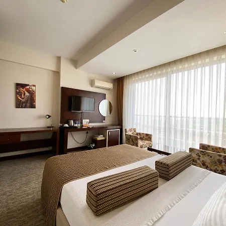 Lavin & Hotel Denizli (Denizli)