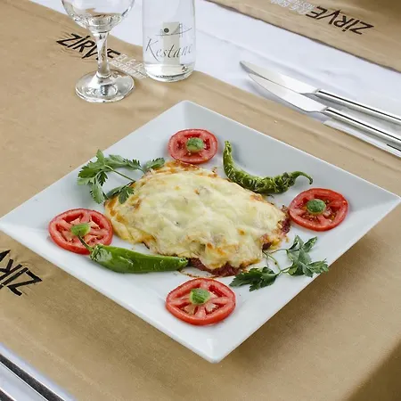 Ξενοδοχείο Lavin &