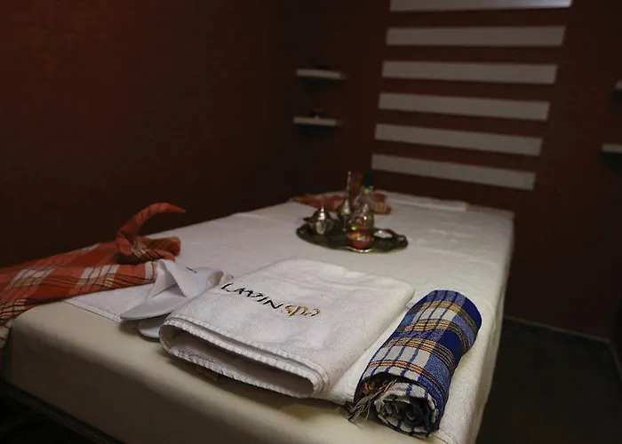 Lavin Hotel&spa 4*