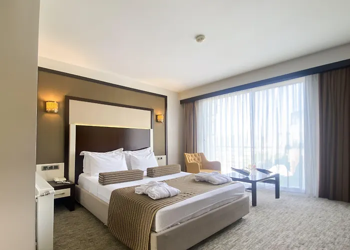 Lavin Hotel&spa 4* Denizli (Denizli)