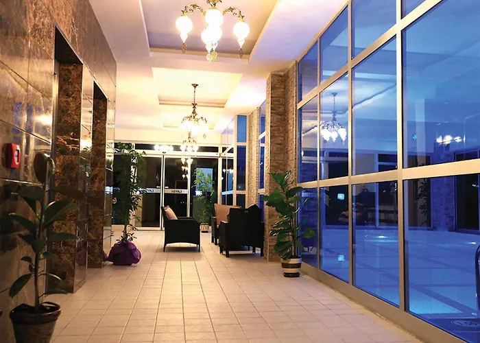 Lavin & Denizli (Denizli)